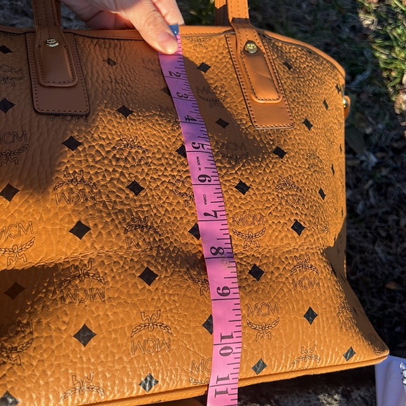 MCM Michael Cromer Munich Reversible Tote - Picture 10 of 13